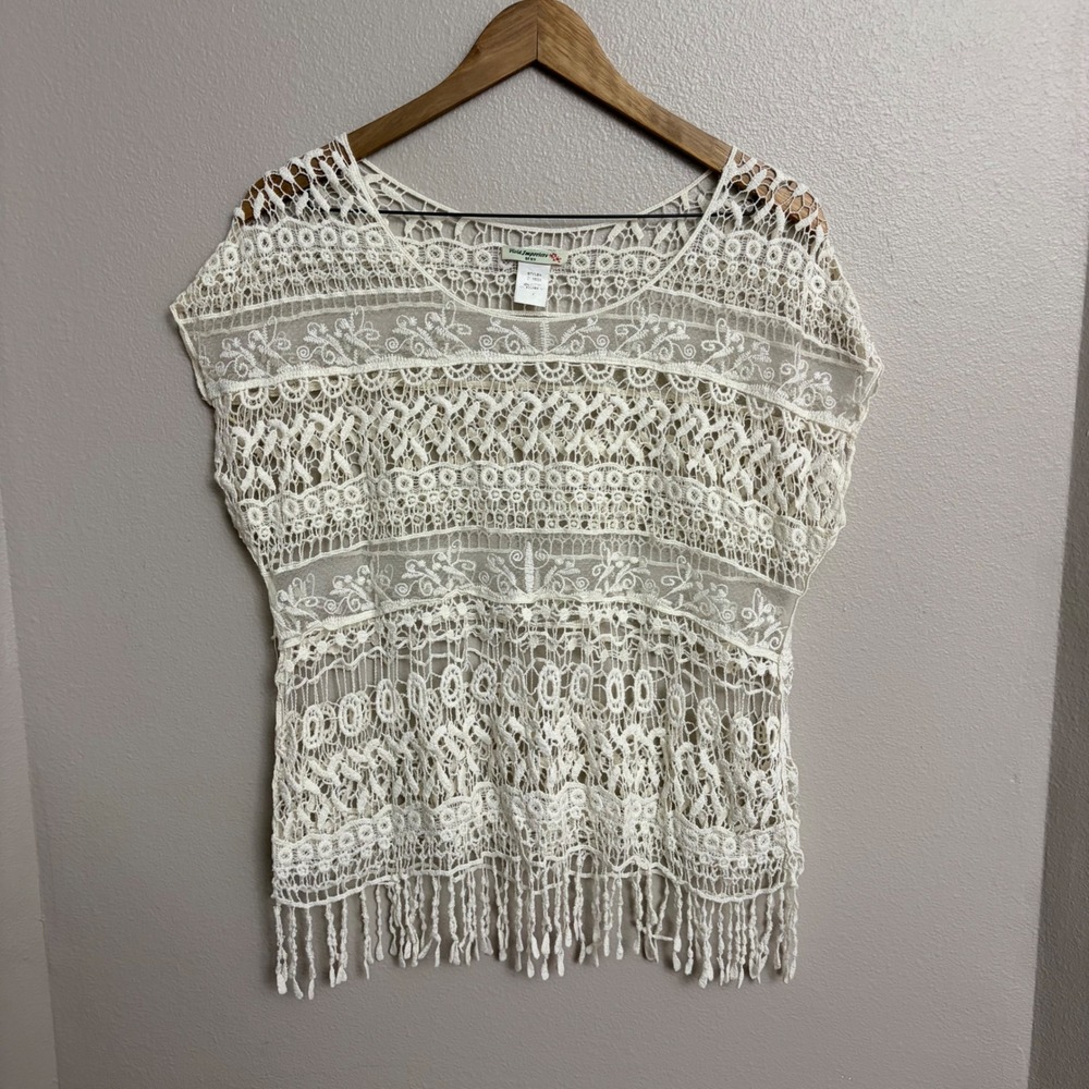 Vivid Importers Lace Fringe Poncho Top Size L Boho Festival Ivory Crochet Mesh